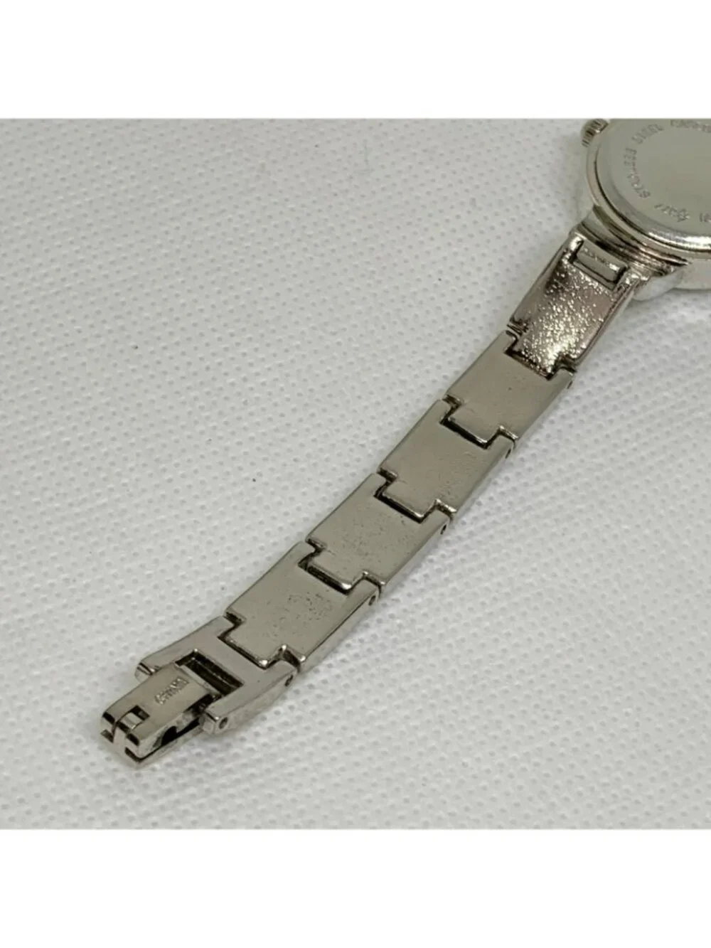 Silver tone women’s watch quartz analog blue dial 23mm  links bracelet running